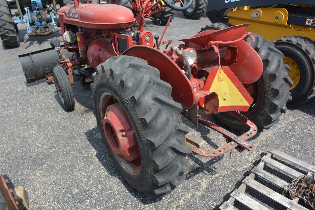 Farmall A, 4 New Tires, Paint Good, Runs Good, With Front Mount Hydraulic Blade and Chains, Good Sol