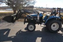 2000 New Holland TC33D Tractor, MFWD, Roll Bar, Hydrostat With 3 Ranges, Shows 826 Hours, 3pt, 540pt
