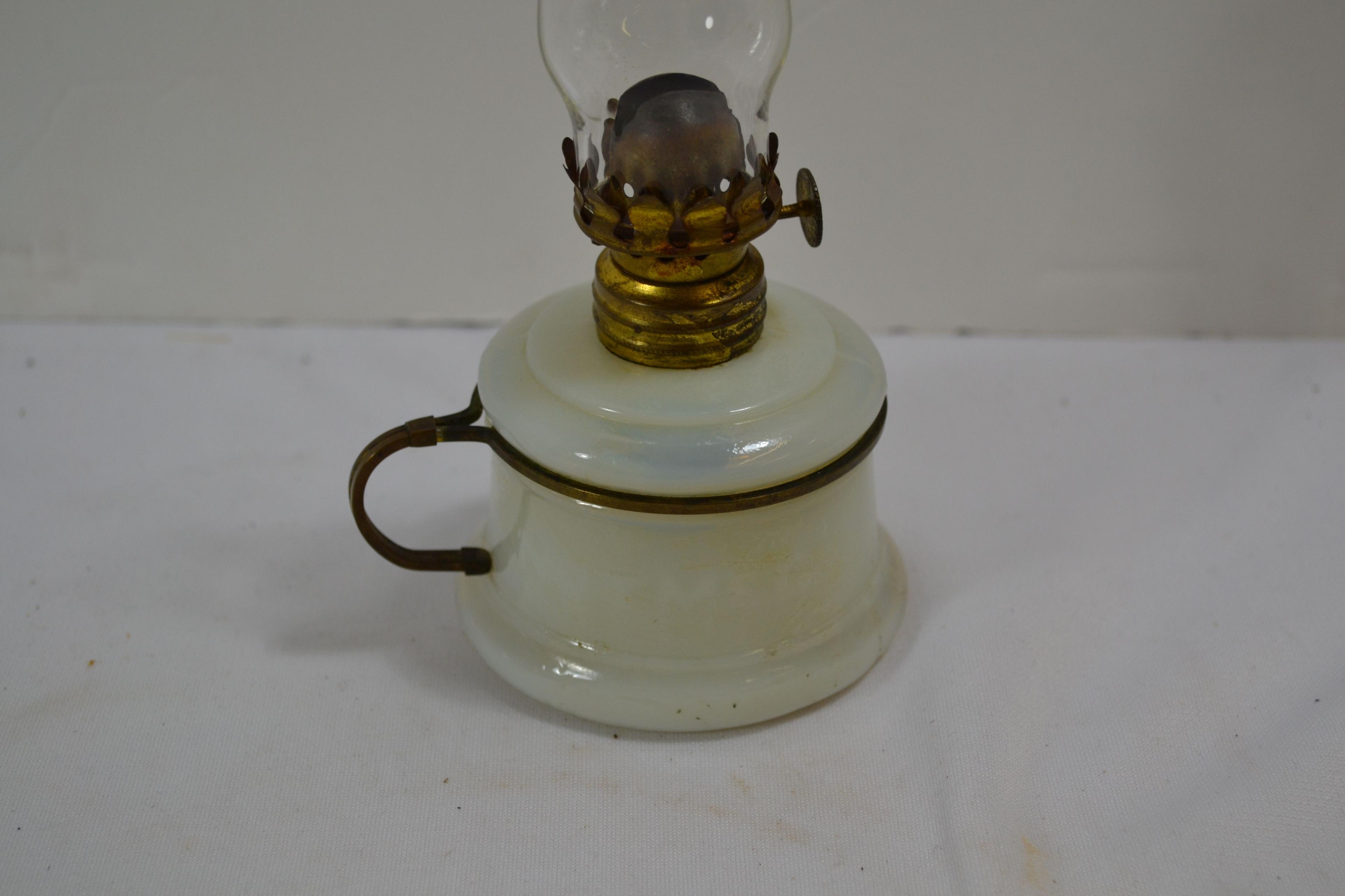 Vintage Opalescent Mini Finger Oil Lamp "Nutmeg"