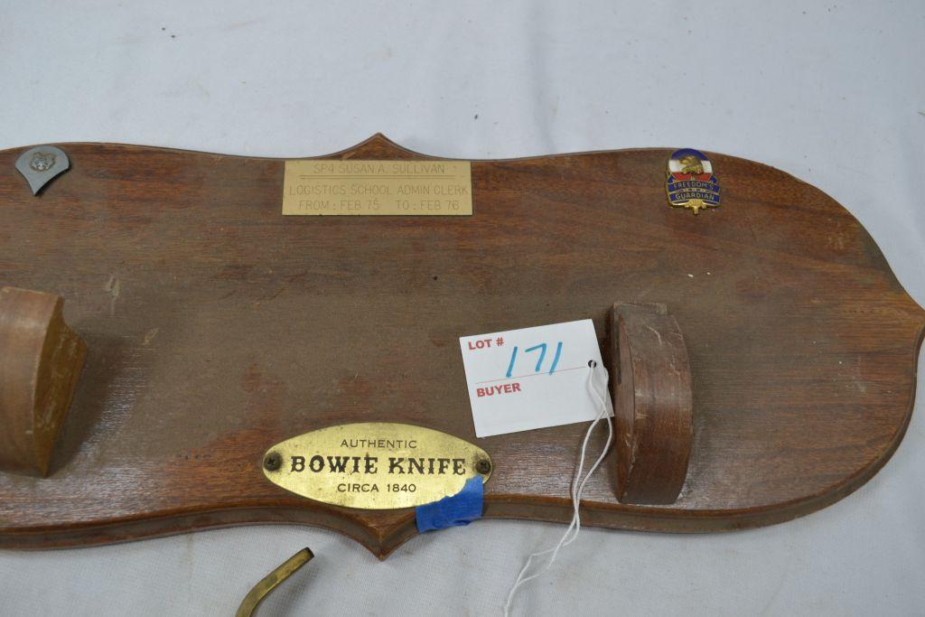 14" Western No.W49 Knife; Bowie Style Knife w/Brass Hand Guard, Wood Handle w/Bowie Knife Plaque