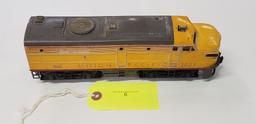 LIONEL UNION PACIFIC ALCO AA DIESEL TRAIN ENGINE, YELLOW & GRAY