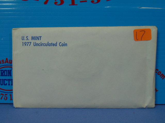 1977 US Mint Uncirculated Coin Set - In OGP