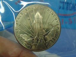 1988 Marshall Islands Space Shuttle Discovery $5 Coin