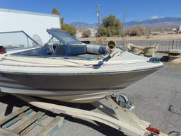 1983 Capri Bayliner with 1983 Escort Boat Trailer