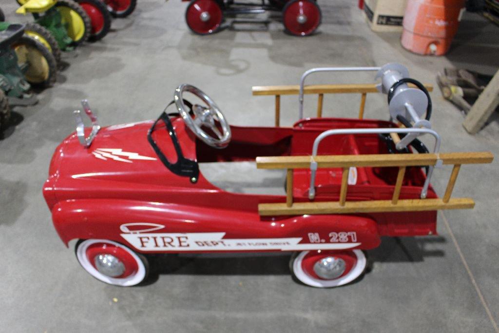 Burns ladder pedal fire truck, Jet Flow, no bell, 42" long x 14" wide x 16"