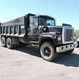 1975 Ford 8000 dump truck, vin U80DVX11228