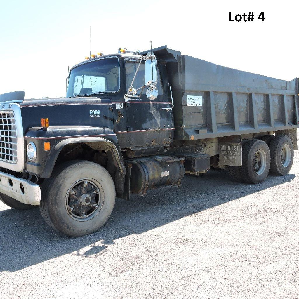 1975 Ford 8000 dump truck, vin U80DVX11228