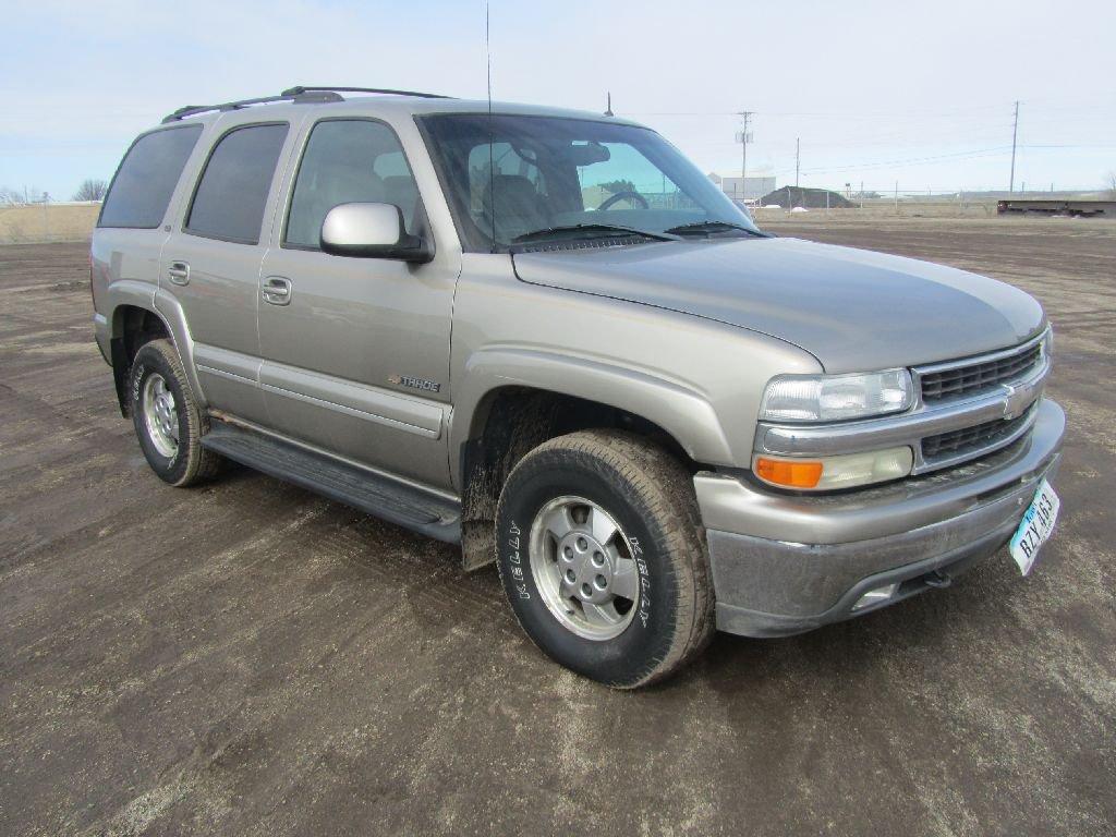 2002 Chevy Tahoe LT, vin 1GNEK13ZX2J225644, miles on odo 118,094, 5.3 liter