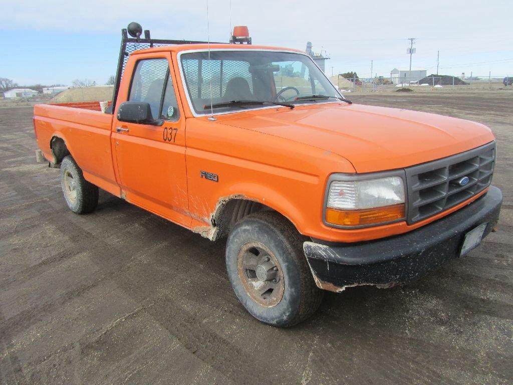 1995 Ford F150 pickup, vin 1FTEF15Y8SNB30350, standard cab, 2 wd, 4.9 liter