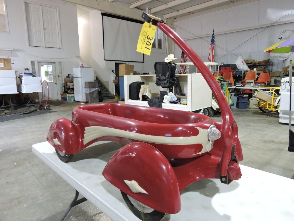 1937 Fiberglass Roadster wagon scamp style pedal car, scale model 1150.