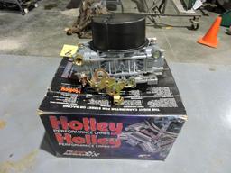 Holley 0-1850S 600 CFM carburetor, NEW.