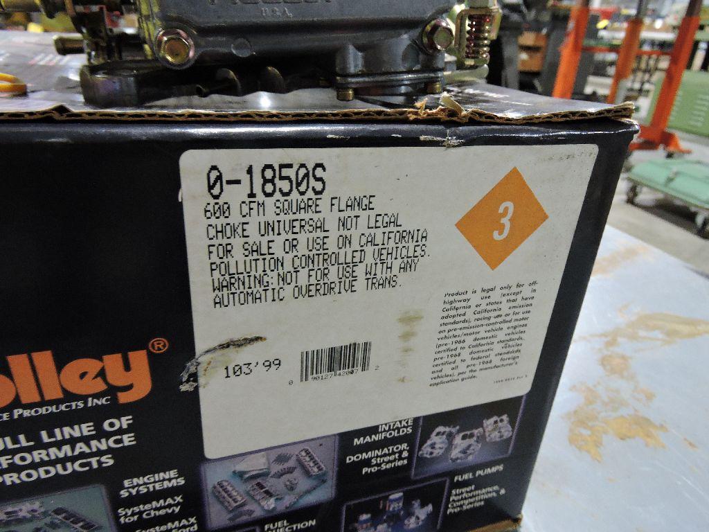 Holley 0-1850S 600 CFM carburetor, NEW.