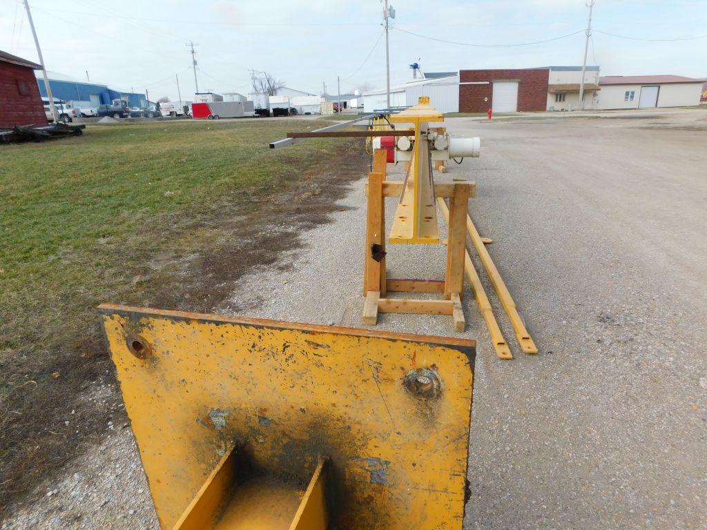 Crane hoist, 32' wide x 22' tall, 5 T. electric, ready for transport.