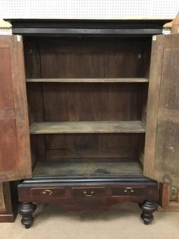 WOODEN CABINET