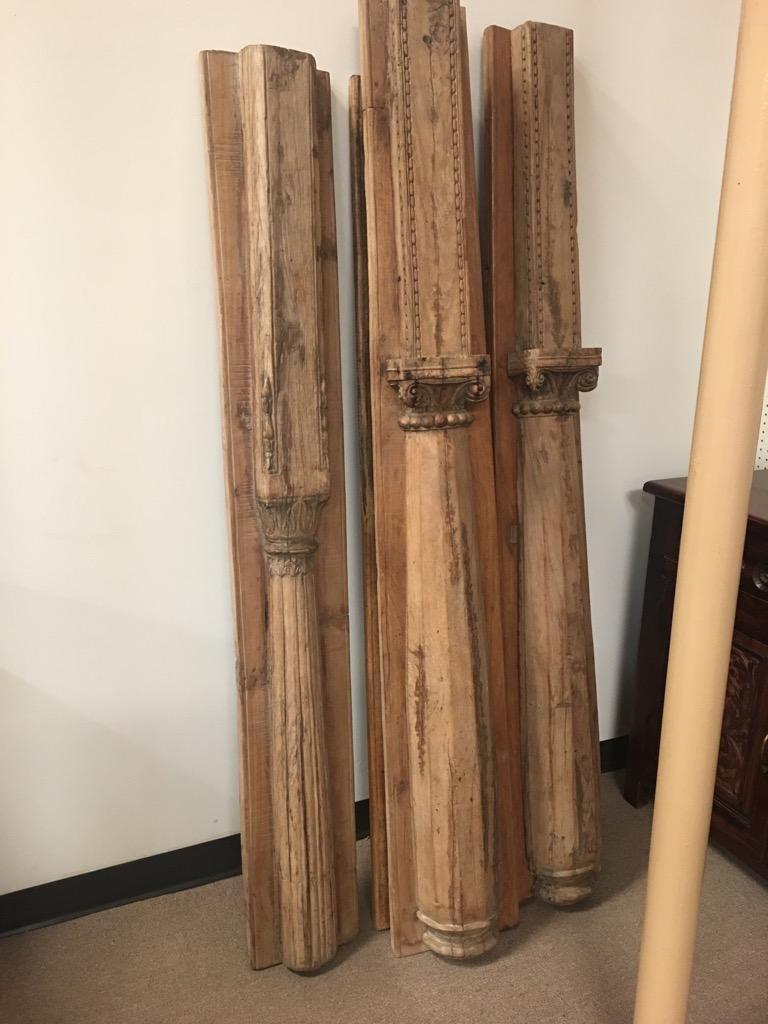 WOODEN COLUMNS