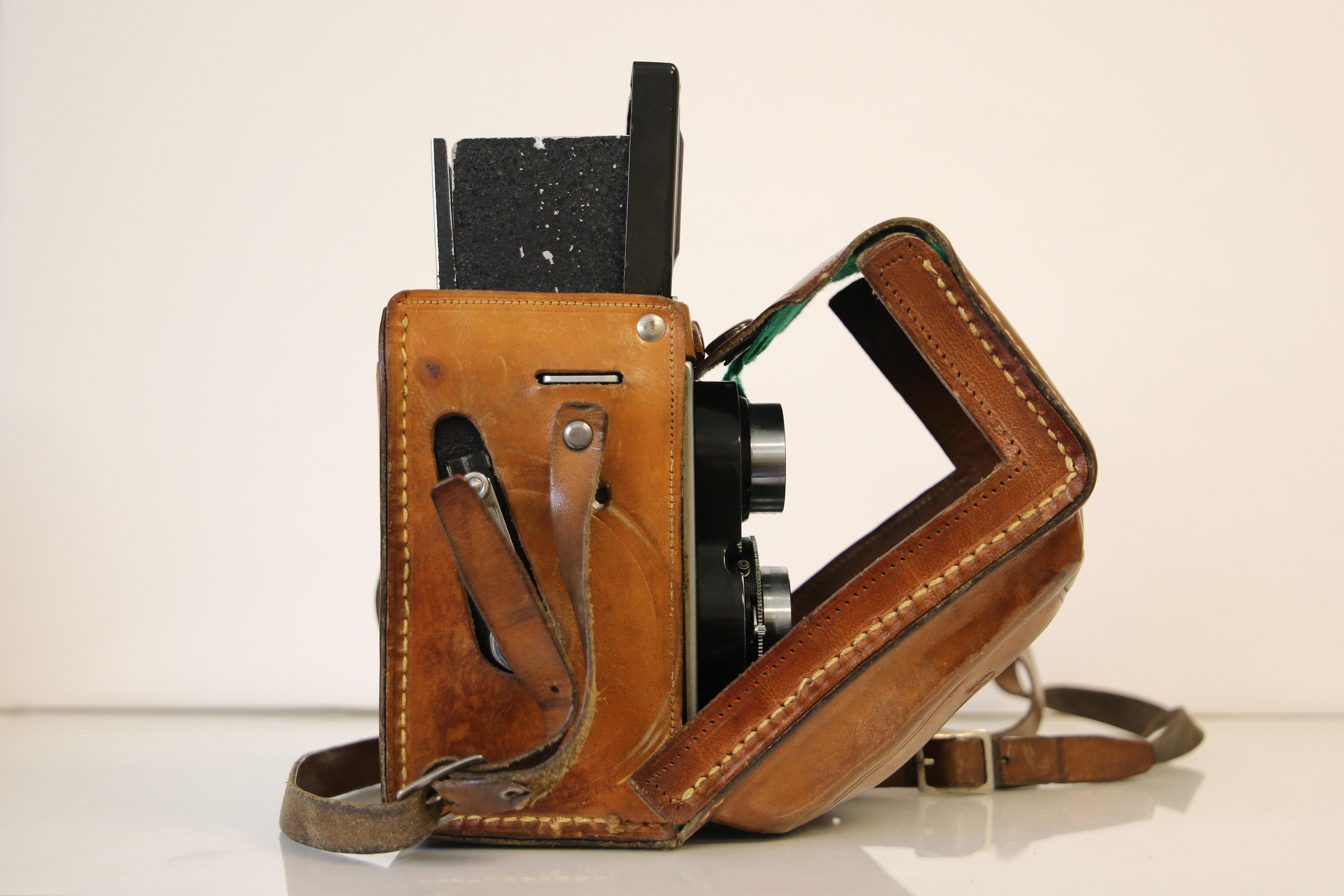 Meopta Flexaret TLR Camera, with Leather Flexaret case