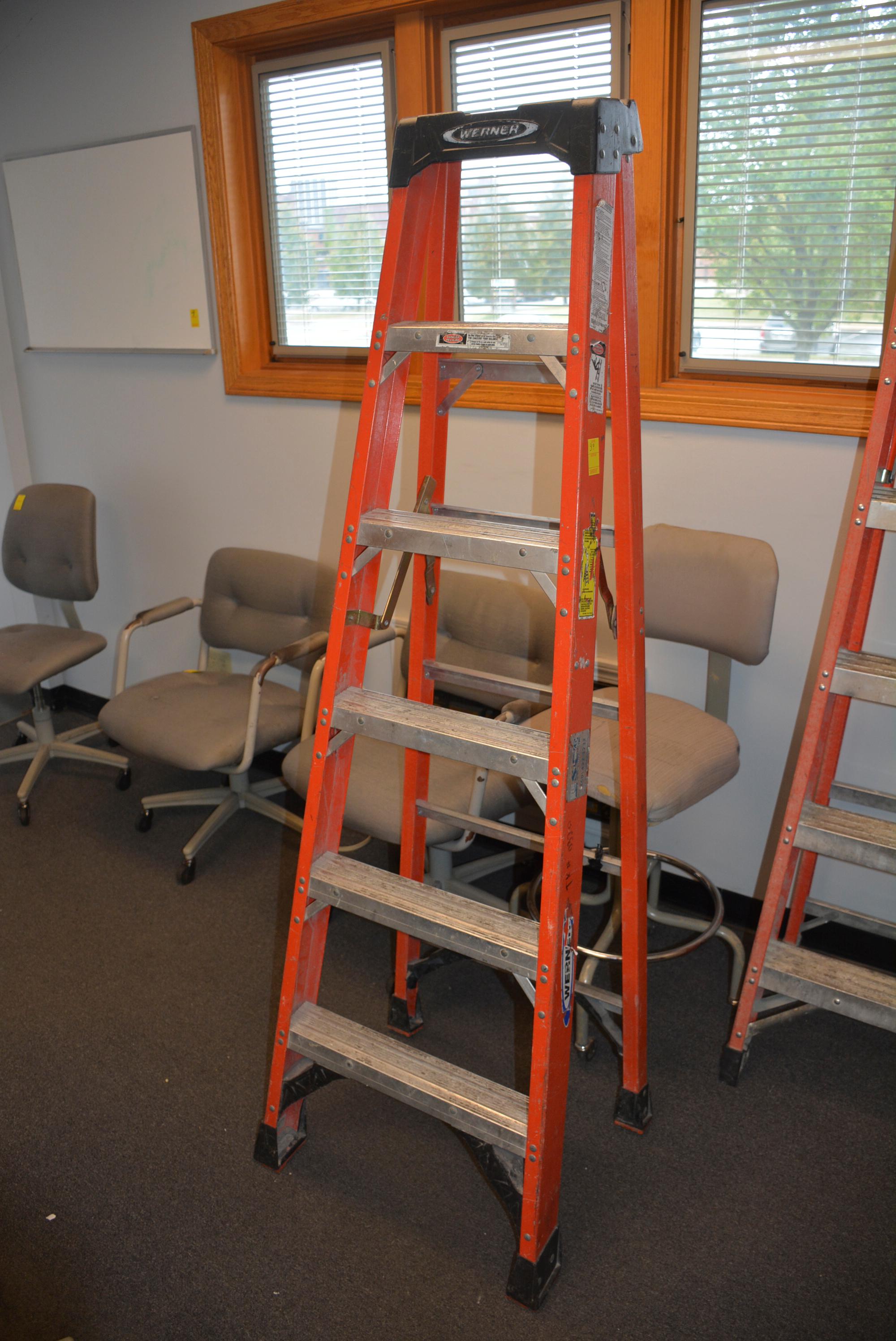 6' WERNER STEP LADDER