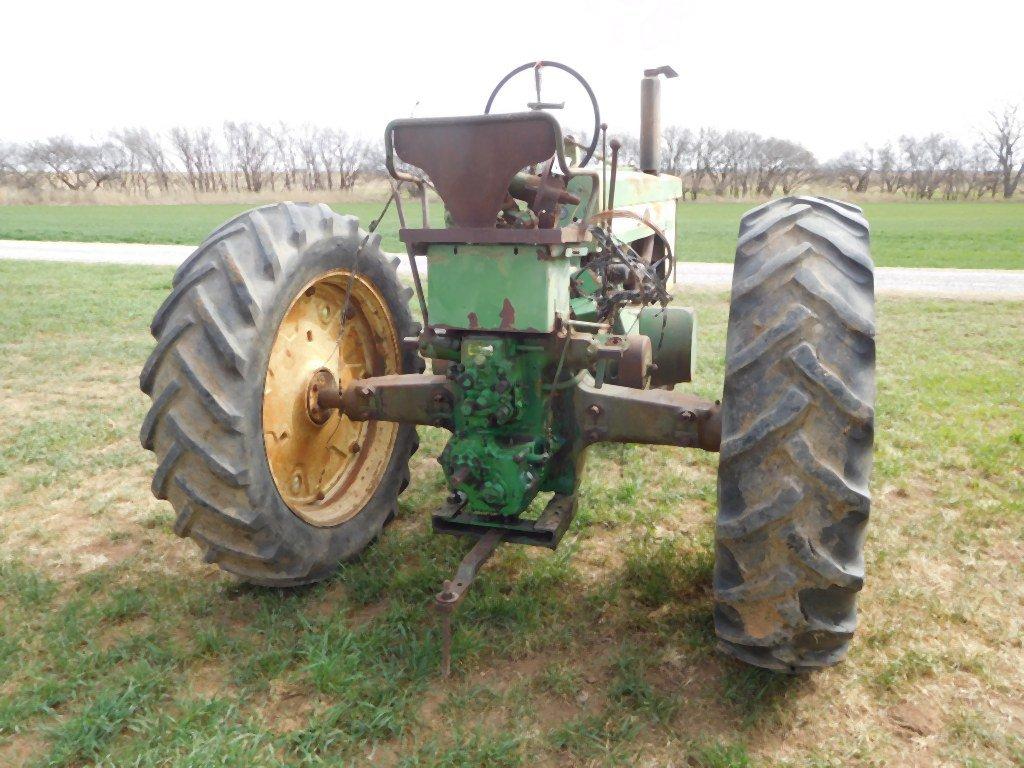 JD 60 TRACTOR, 2 CYL., GAS