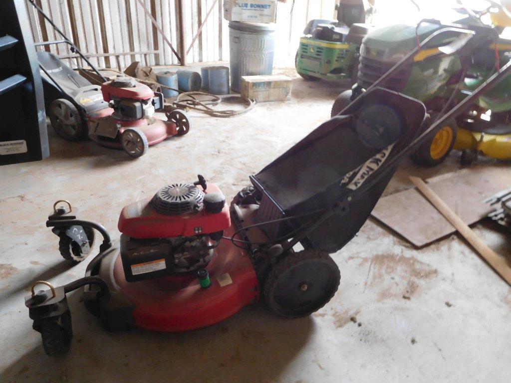 BLACK MAX 22" SP LAWN MOWER