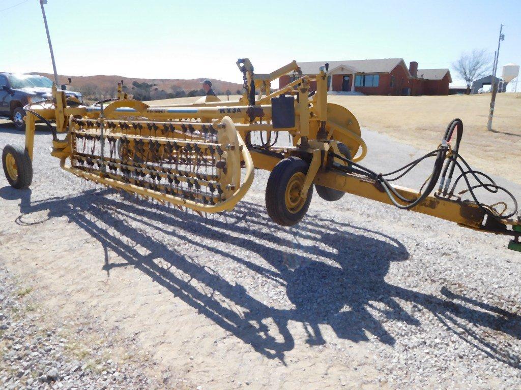 VERMEER R23A HYD. HAY RAKE