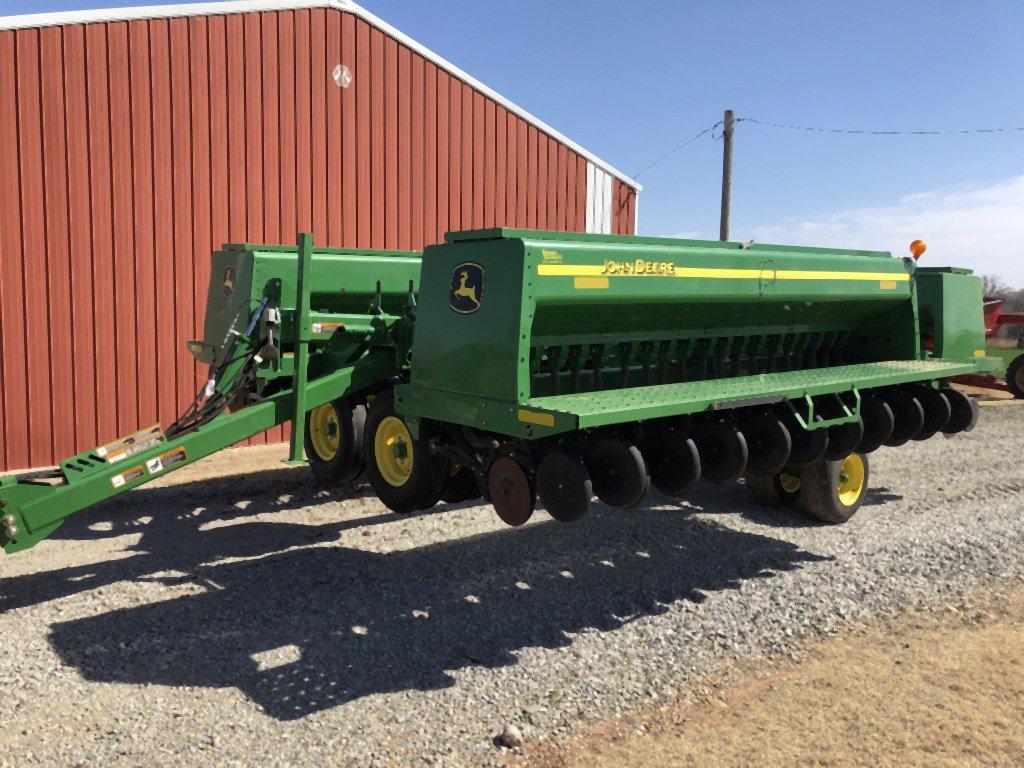 2010 JD 455 GRAIN DRILL, 35', DD, 7 ½" SPACING, APPROX. 3500 ACRES