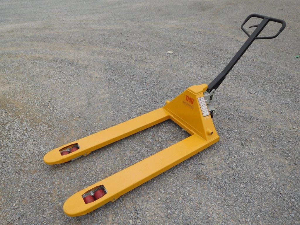 PALLET JACK, 5500 LB.