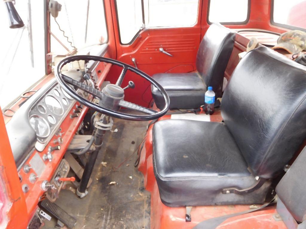 1970 FORD BOARDMAN FIRE TRUCK, V8, AUTO, AIR BRAKES, 5,000 GAL. TANK, 1250