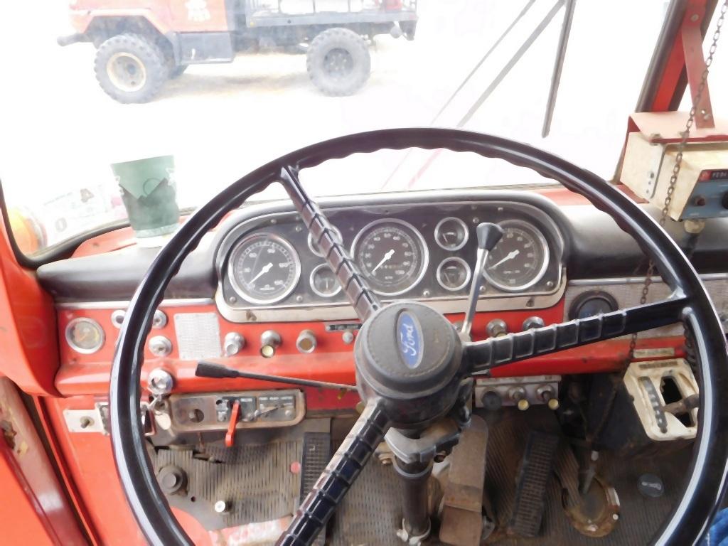 1970 FORD BOARDMAN FIRE TRUCK, V8, AUTO, AIR BRAKES, 5,000 GAL. TANK, 1250