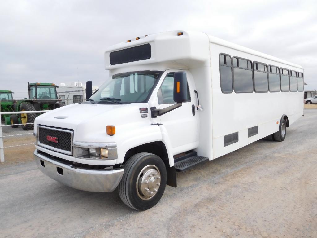 2006 GMC C5500 GLAVAL BUS, 40 PASSENGER, DURAMAX  DSL., ALLISON TRANS., DUA