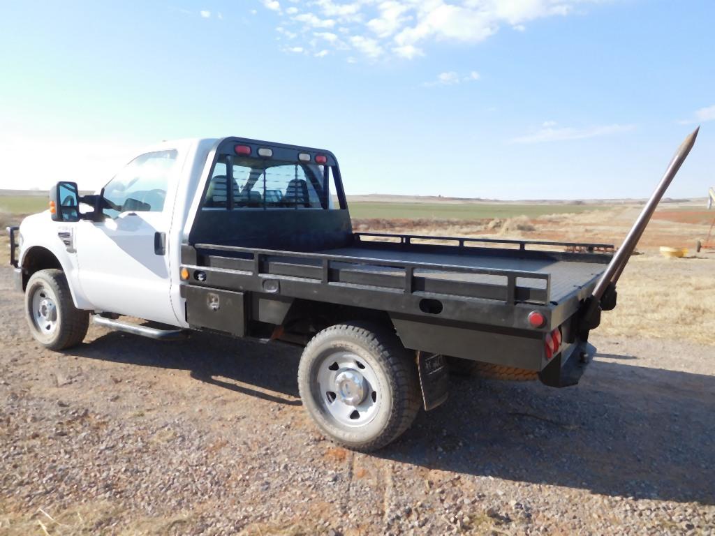 2010 FORD F350 XL PICKUP, 4 X 4, V10, GAS, AUTO, RANCH HAND BRUSH GUARD, W/