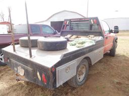 2006 Chevy C2500 Pickup, Gas, 4 x 4, Auto, Flatbed w/Hyd. Bale Spike (TITLE