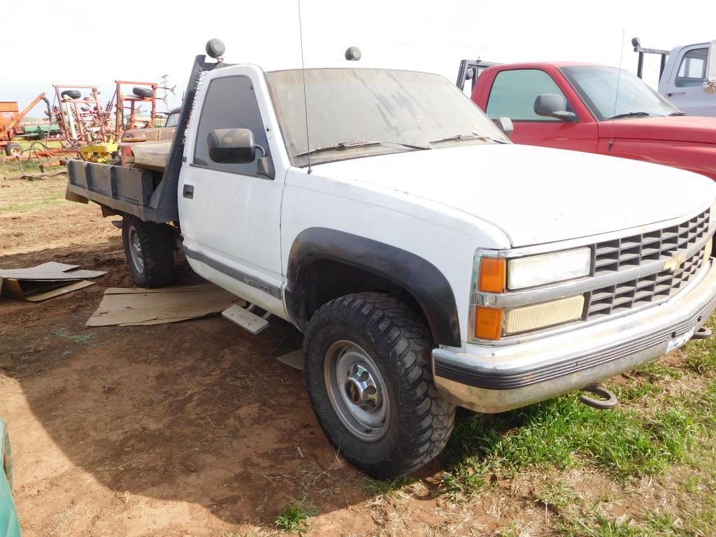 1990 Chevy 2500 Flatbed Pickup, V8, Auto, 4 x 4, Shows 43,000 Mi.,  (TITLE)