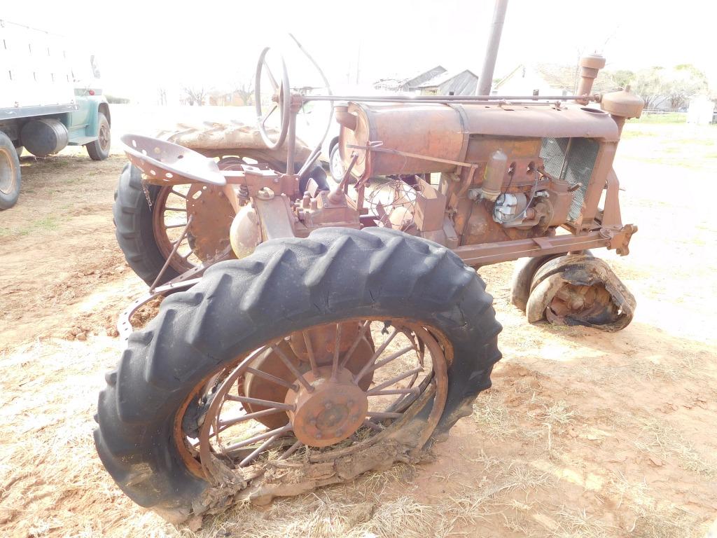 IH F20 Tractor, Tricycle, SN:FA9568, (Does Not Run)