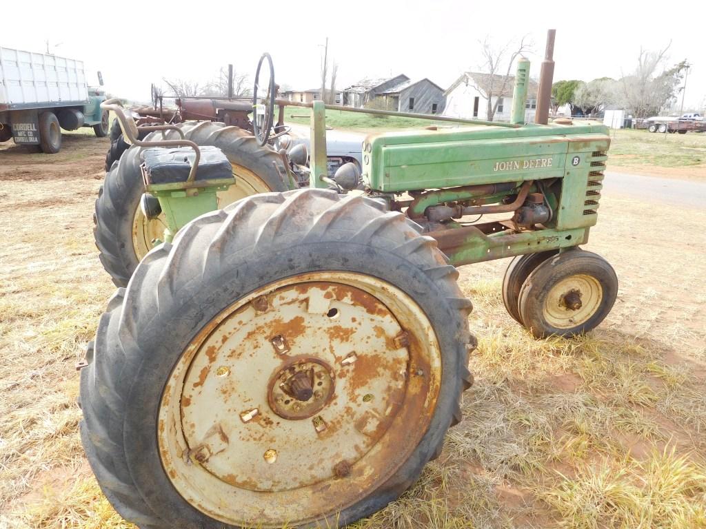 JD Model B Tractor, PTO, Tricycle, (Does Not Run)