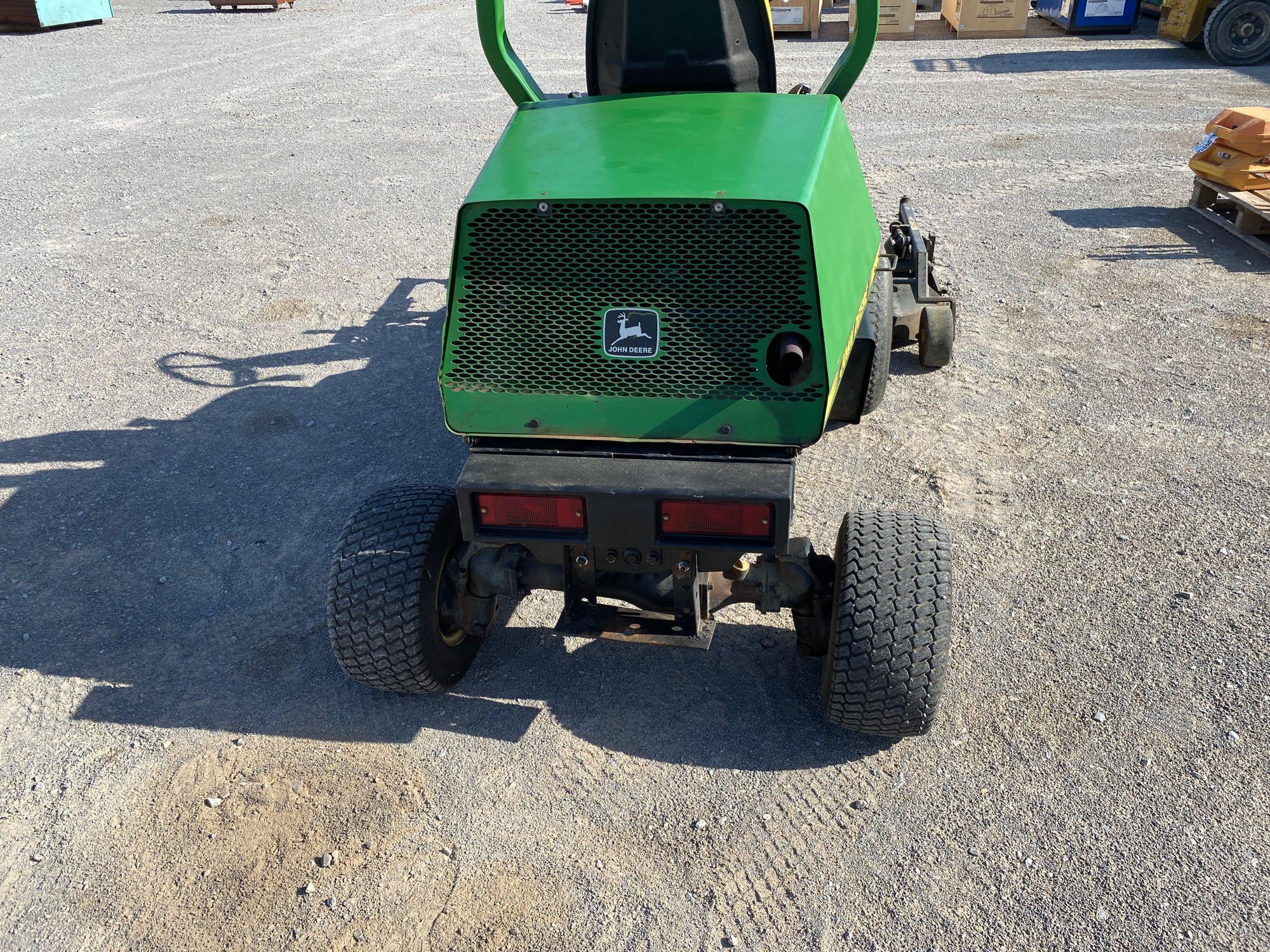 JD F1145 RIDING LAWN MOWER, 70" DECK, 4X4,