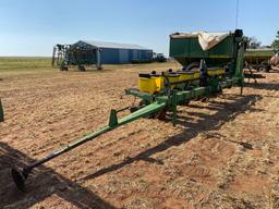 JOHN DEERE 1700 6 ROW, 38" VACUUM PLANTER, 3PT., WITH JD COMPUTER TRAC 250 MONITOR