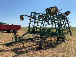 JOHN DEERE 2200, 45' FIELD CULTIVATOR W/HARROWS, QUAD FOLD