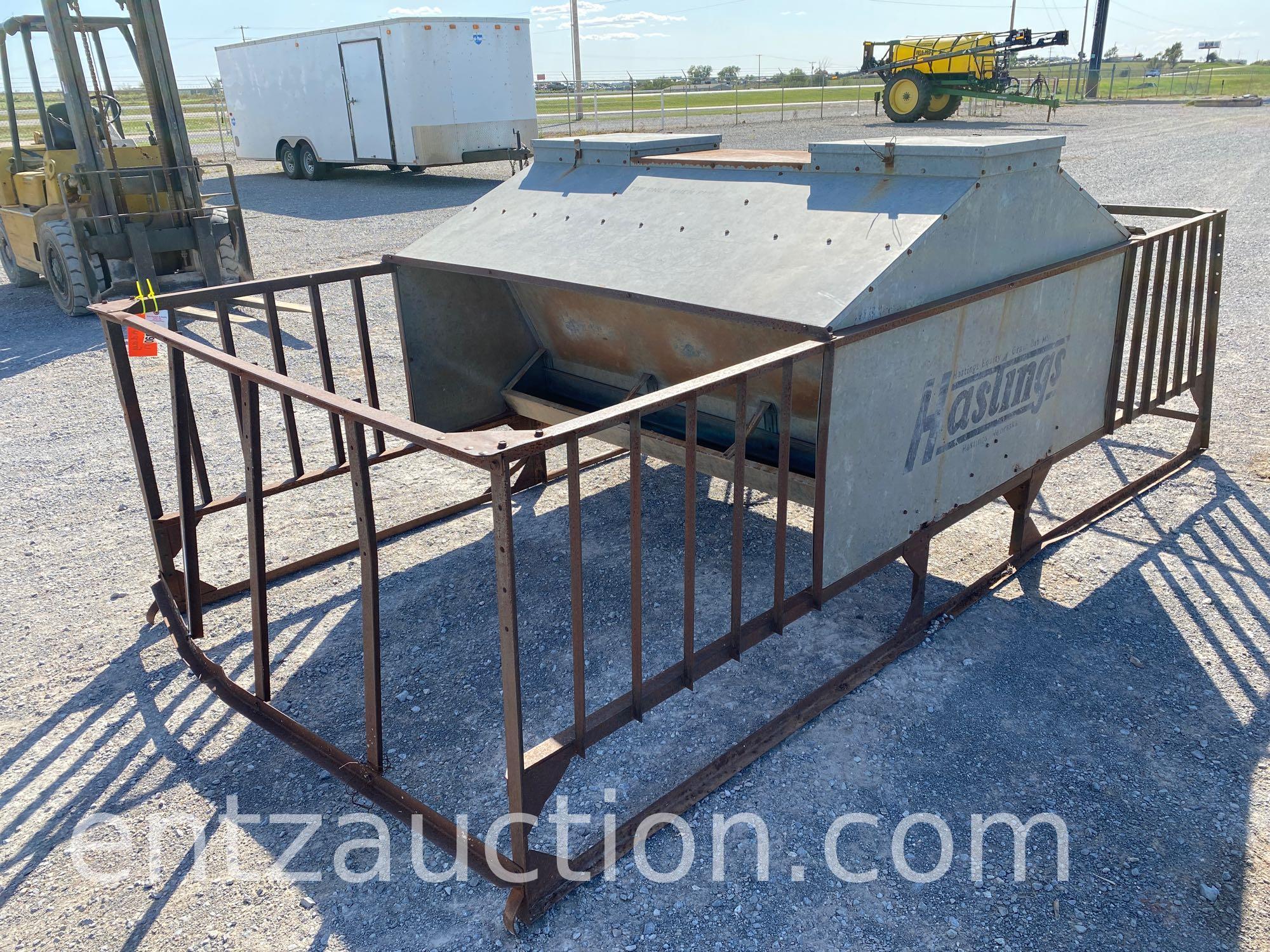 HASTINGS 6' CREEP FEEDER WITH CREEP GATES