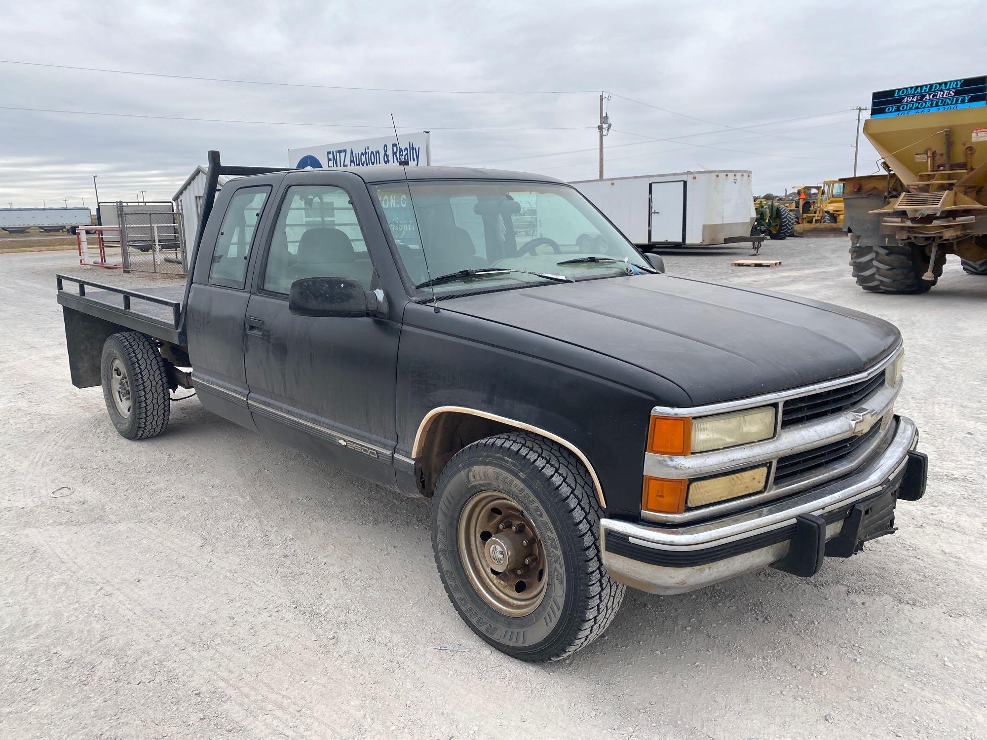 1995 CHEVY 2500 FLATBED PICKUP, 350, GAS, 5 SPEED,