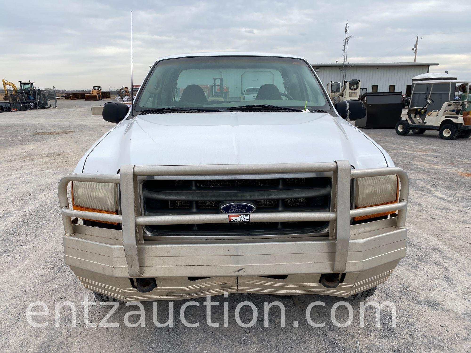 2000 FORD F250 EXTENDED CAB PICKUP, 4X4, V10,