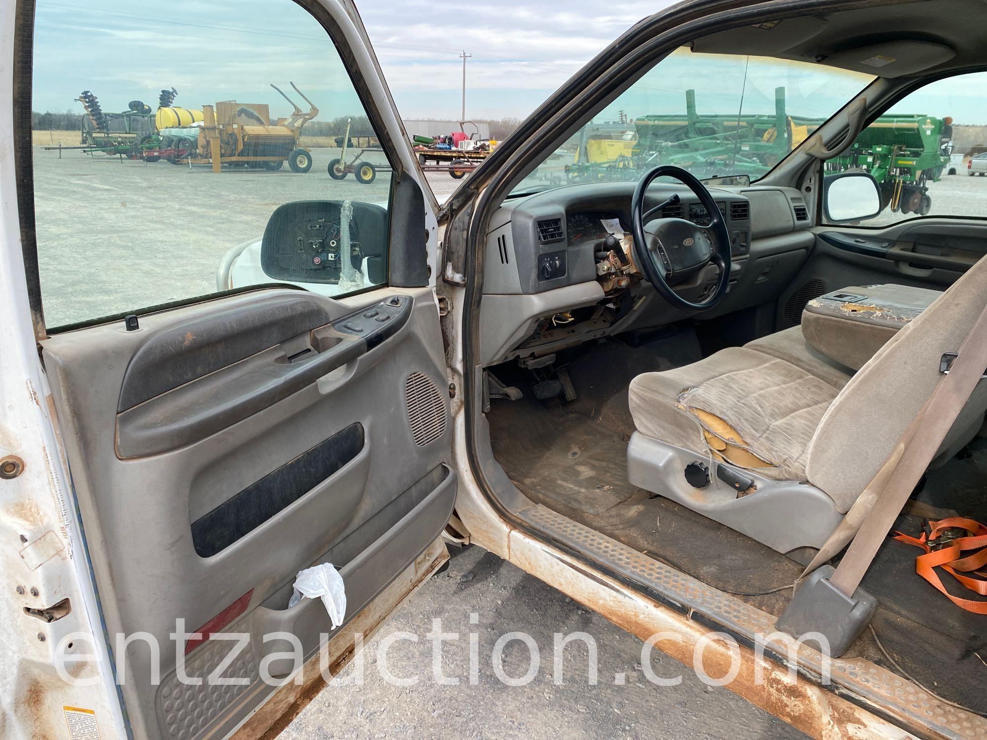 2000 FORD F250 EXTENDED CAB PICKUP, 4X4, V10,