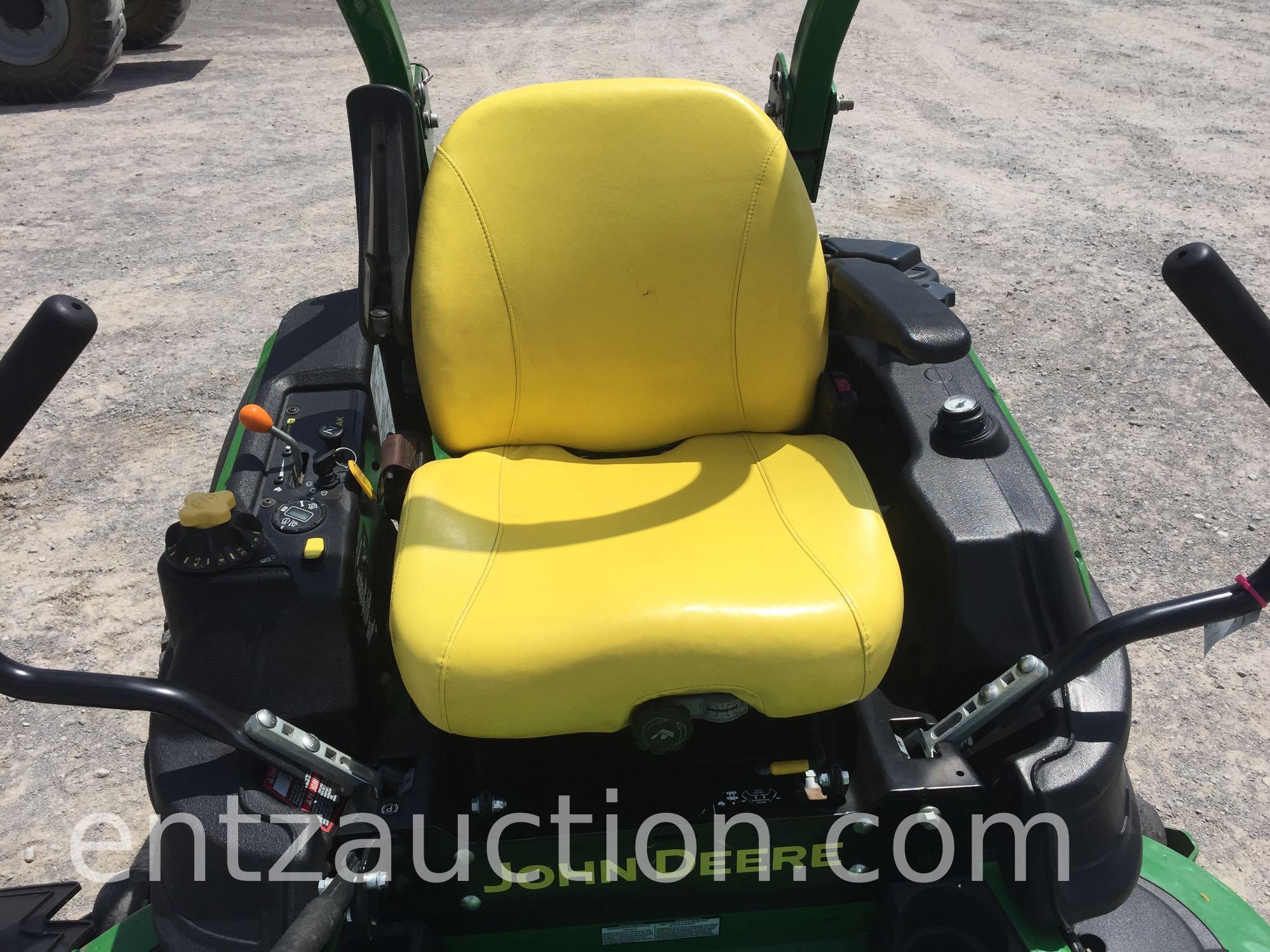 JD Z 930M COMMERCIAL MOWER, 7 IRON 60"