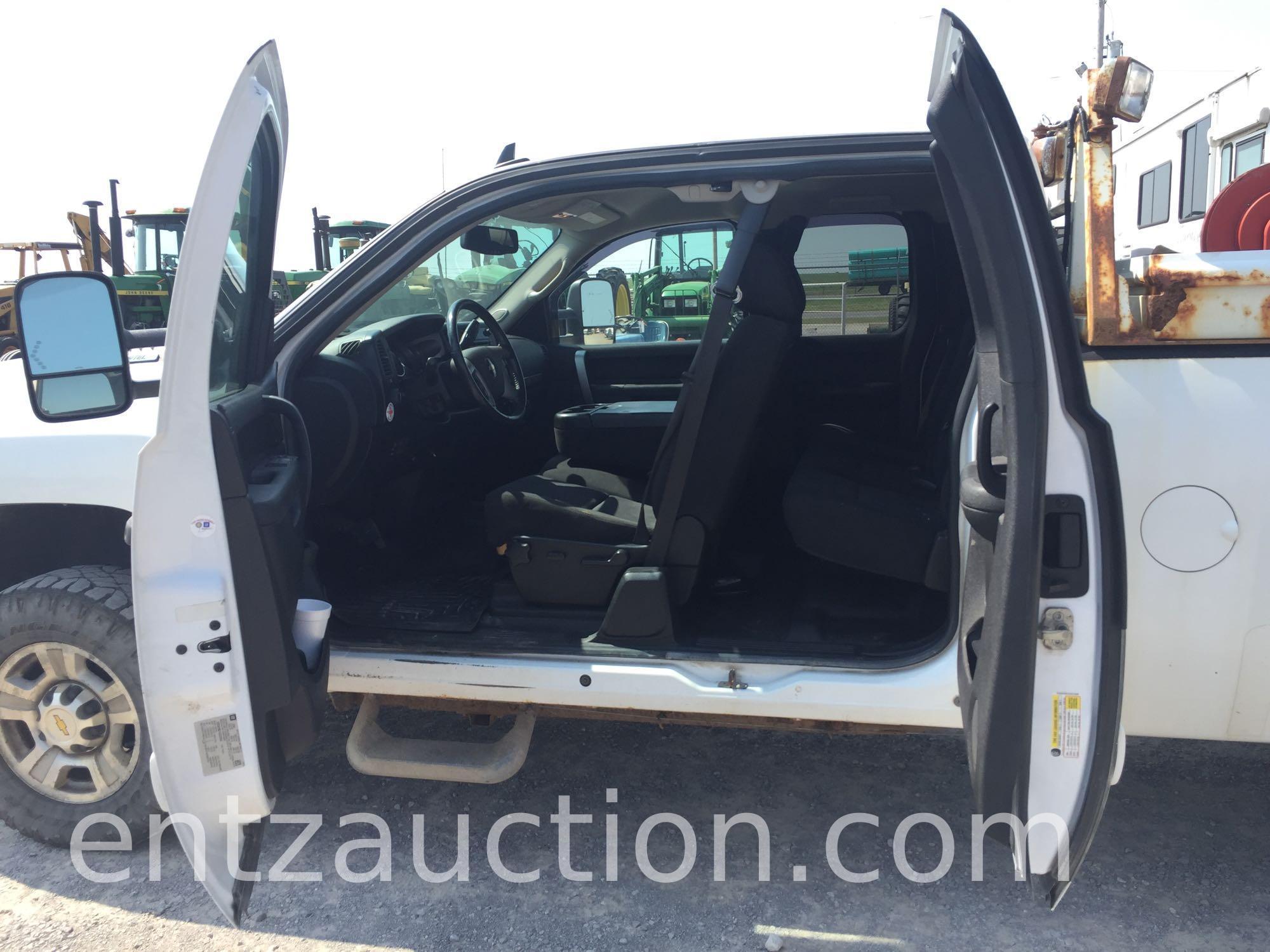 2010 CHEVY 2500 PICKUP, Z71 4X4, VORTECH,