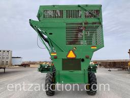 2004 JD 7460 COTTON STRIPPER, 6 ROW, 40',