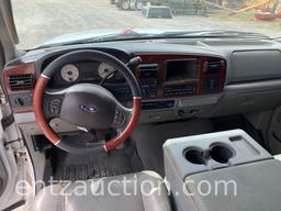 2005 FORD F350, CREW CAB, 4X4, DIESEL,