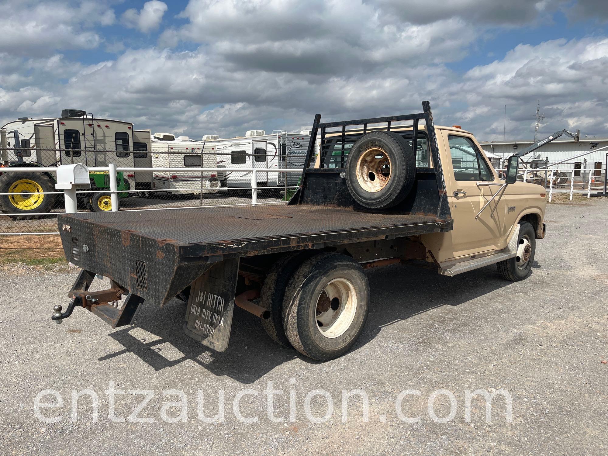 1983 FORD F350 PICKUP, 460 GAS, 4 SPEED, DUALLY,