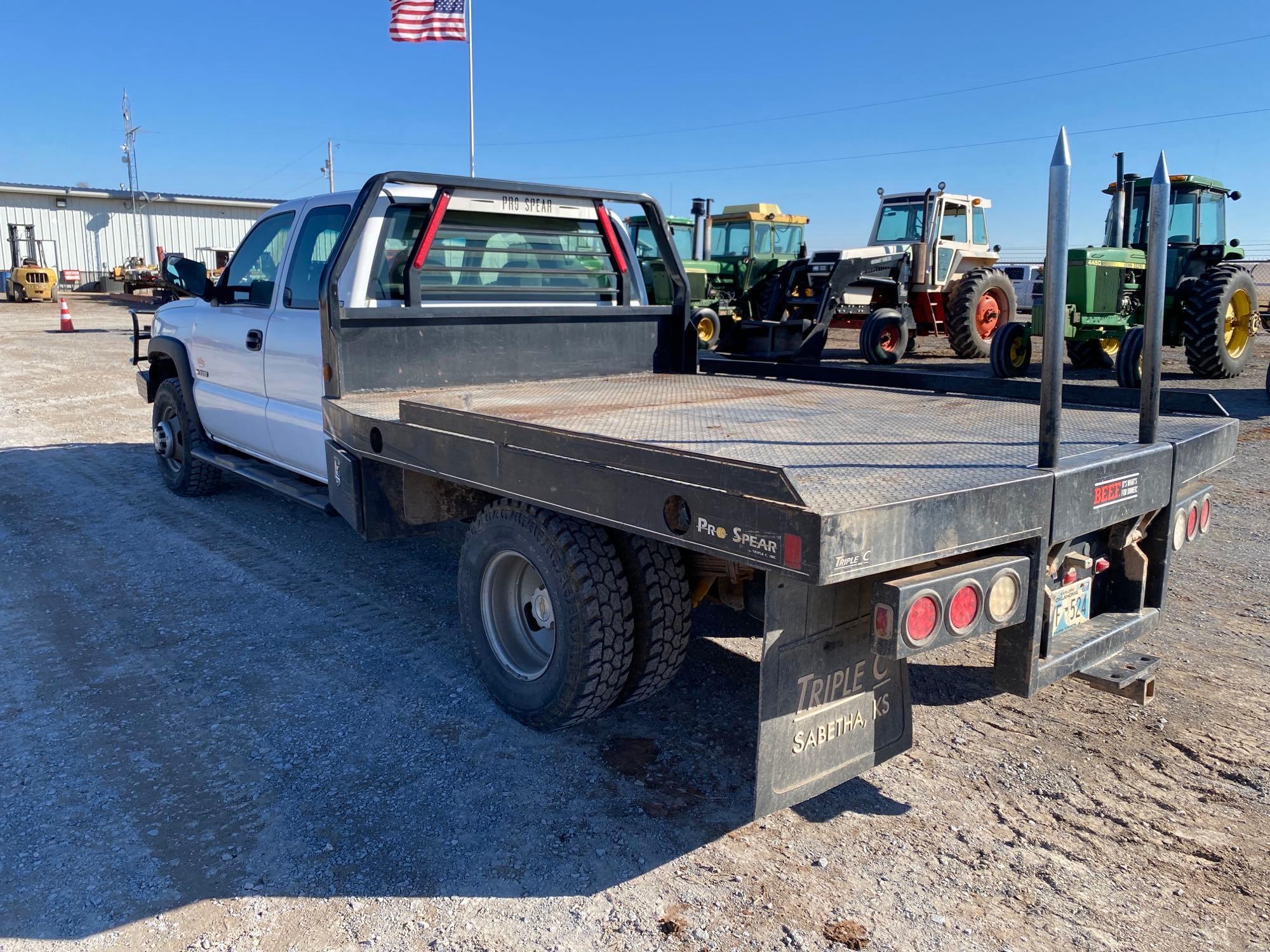 2003 CHEVY 3500 PICKUP, DUALLY, EXT. CAB,