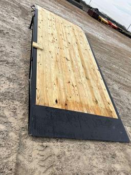 ADJUSTABLE LOADING DOCK, 102" X 20', 2 JACKS