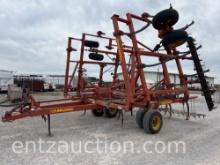 SUNFLOWER 33' CHISEL, MODEL 2431, DOUBLE FOLD,