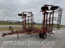 32' FIELD CULTIVATOR, DF, HARROWS,